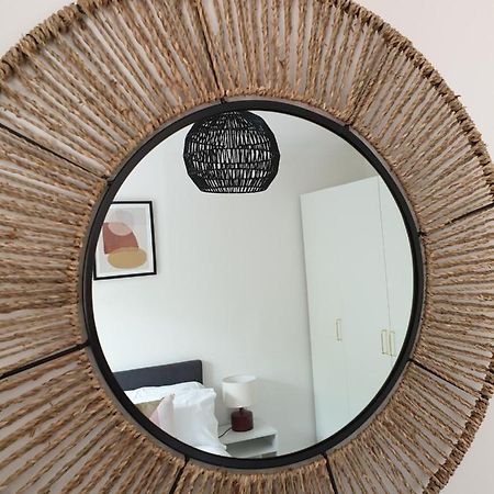 Cheerful 1 Private Room-Ensuite With Free Parking Silverdale  Extérieur photo