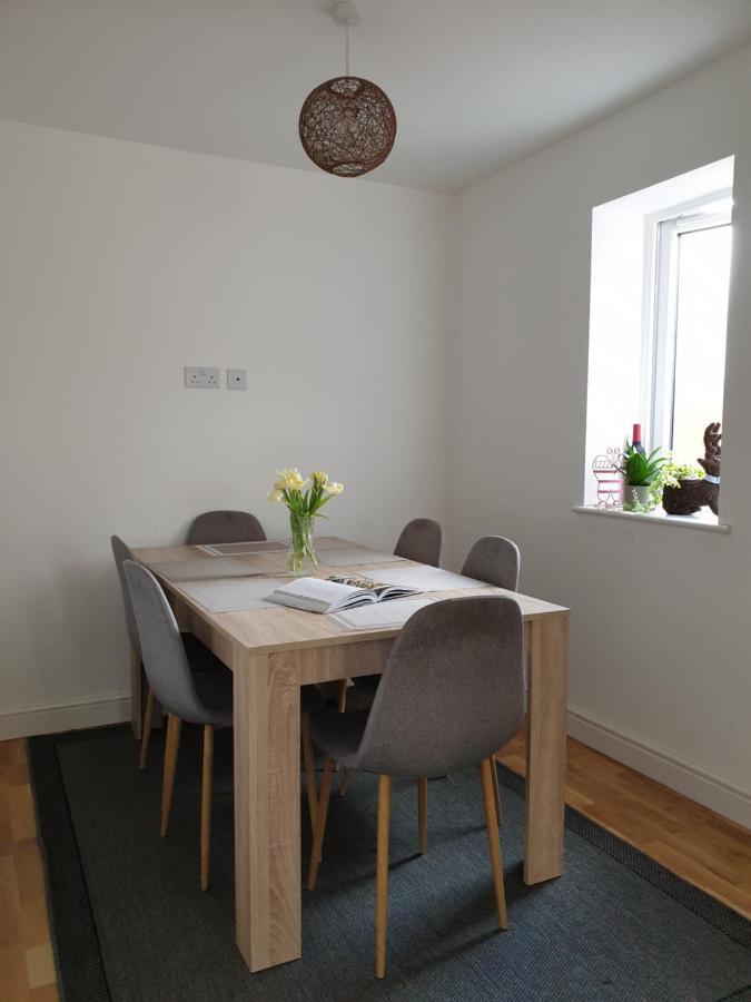 Cheerful 1 Private Room-Ensuite With Free Parking Silverdale  Extérieur photo